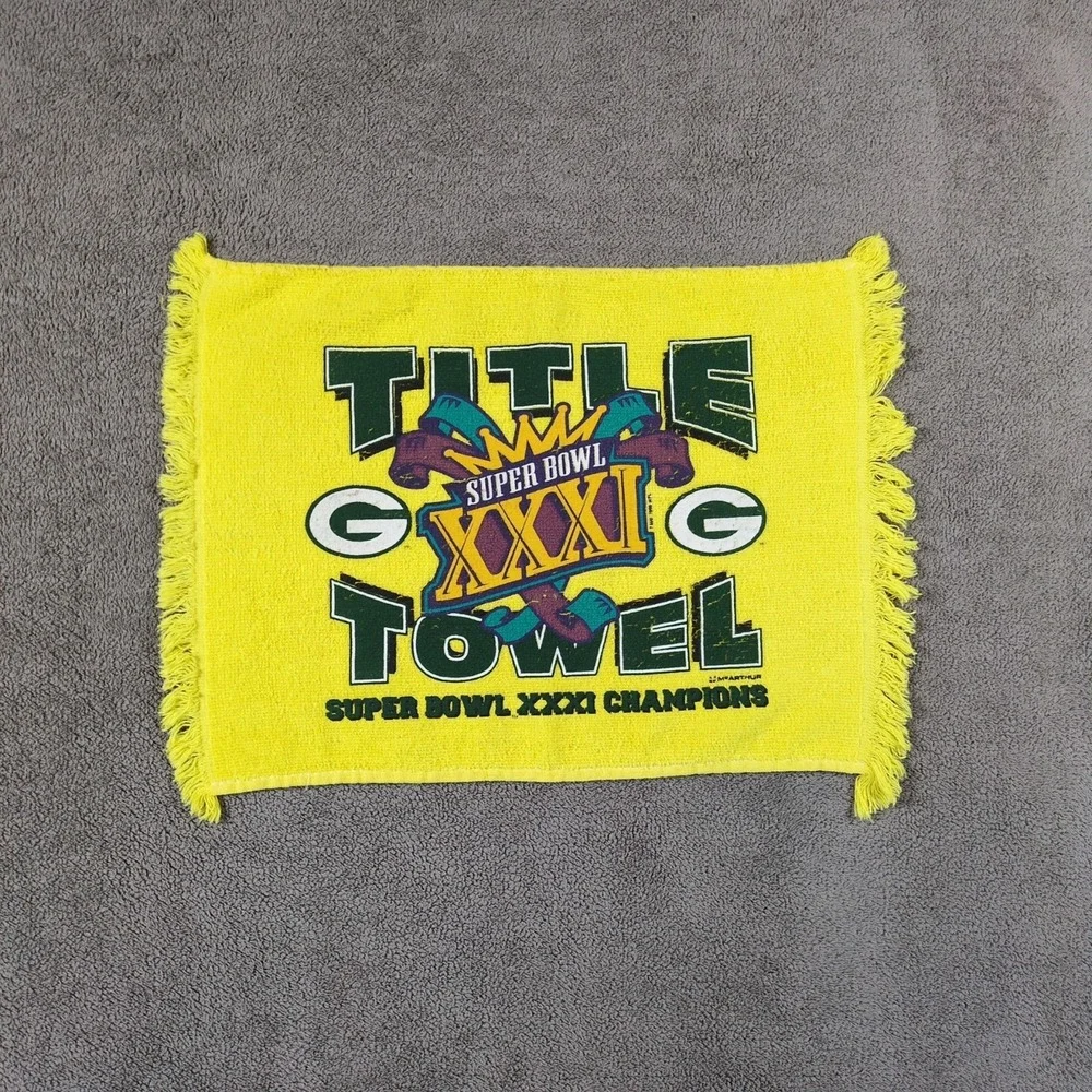 VTG McArthur Green Bay Packers Super Bowl XXXI Rally Title Towel 15x11